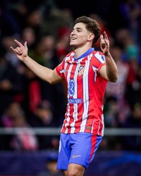 C7娱乐官网-冠军圣体不再灵验？25岁射手走到十字路口，会跟西蒙尼说拜拜么